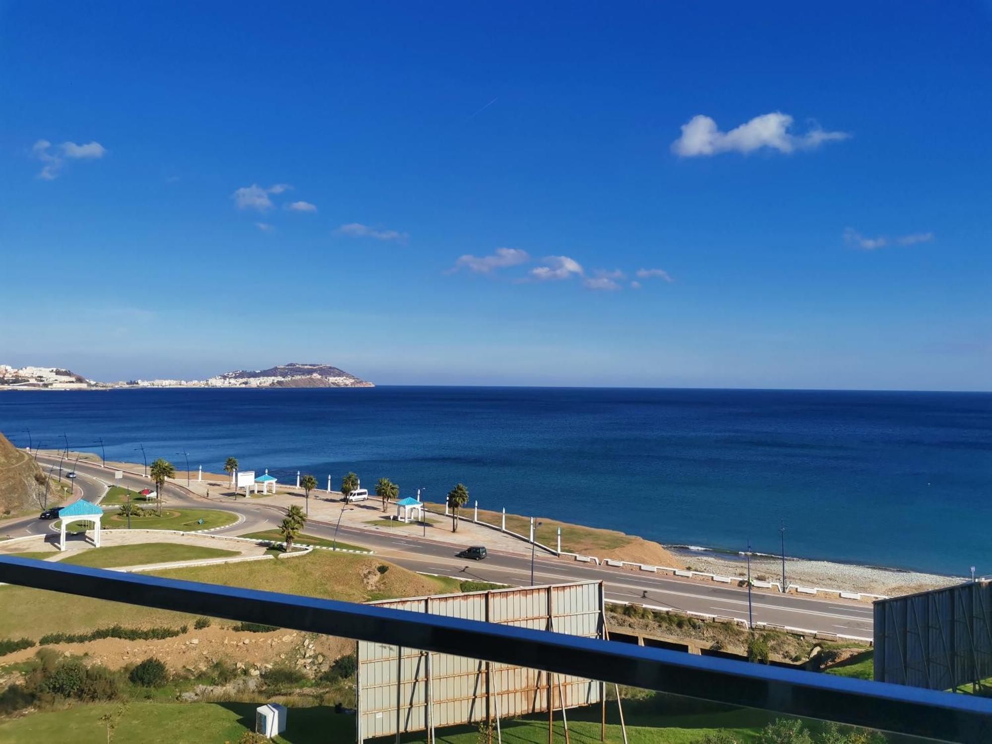 Appartf3 Vue Panoramique Sur Mer Residence Vista Del Mar Фнидек Экстерьер фото